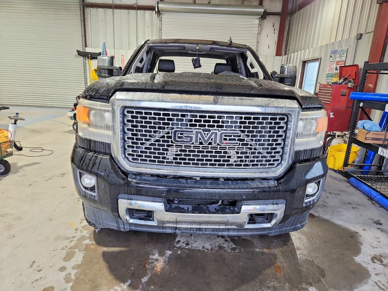 2015 GMC SIERRA K2500 DENALI photo 13