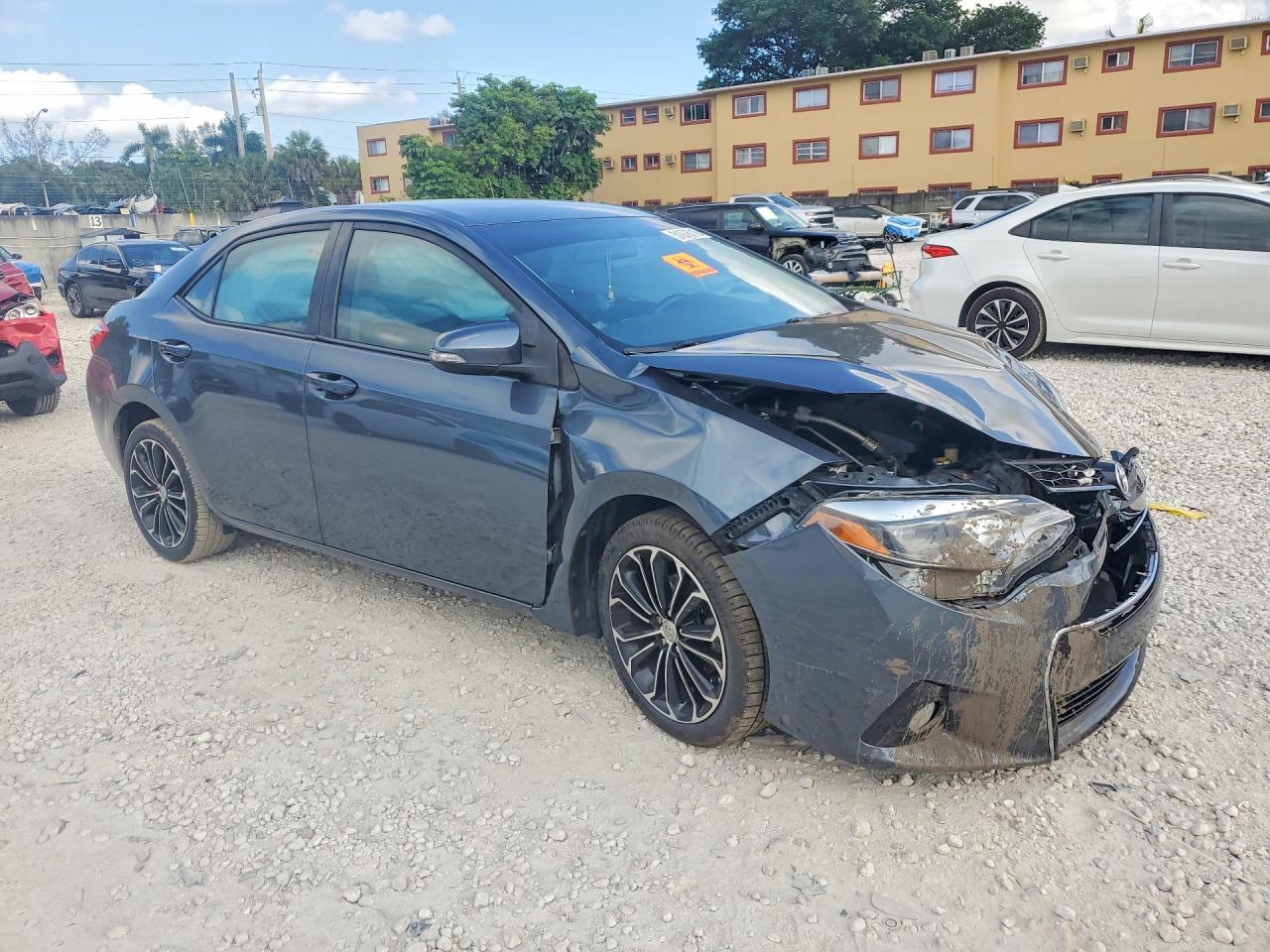 2016 TOYOTA COROLLA S PLUS photo 10