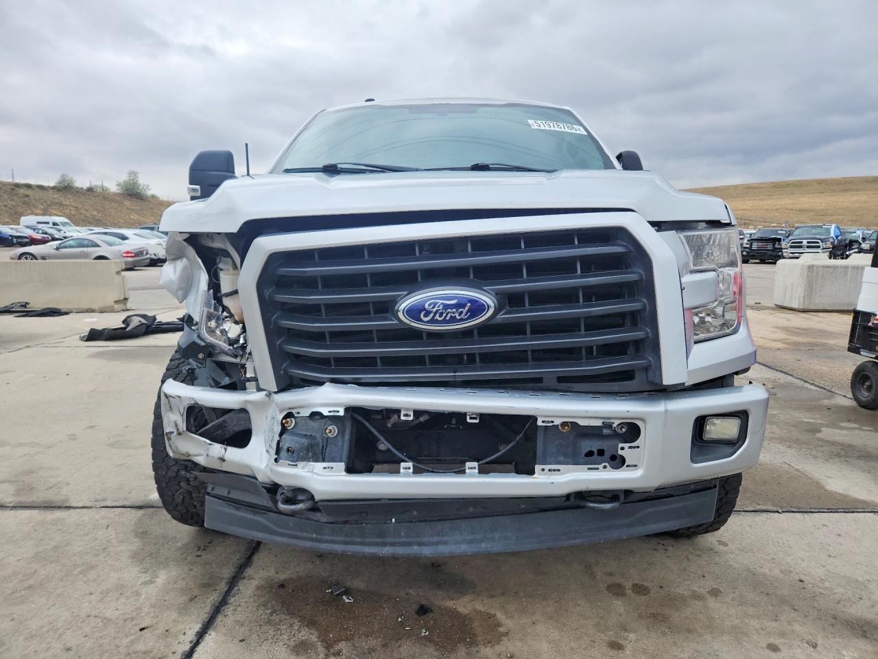 2017 FORD F150 SUPERCREW photo 13