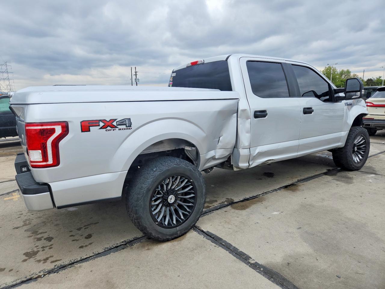 2017 FORD F150 SUPERCREW photo 7