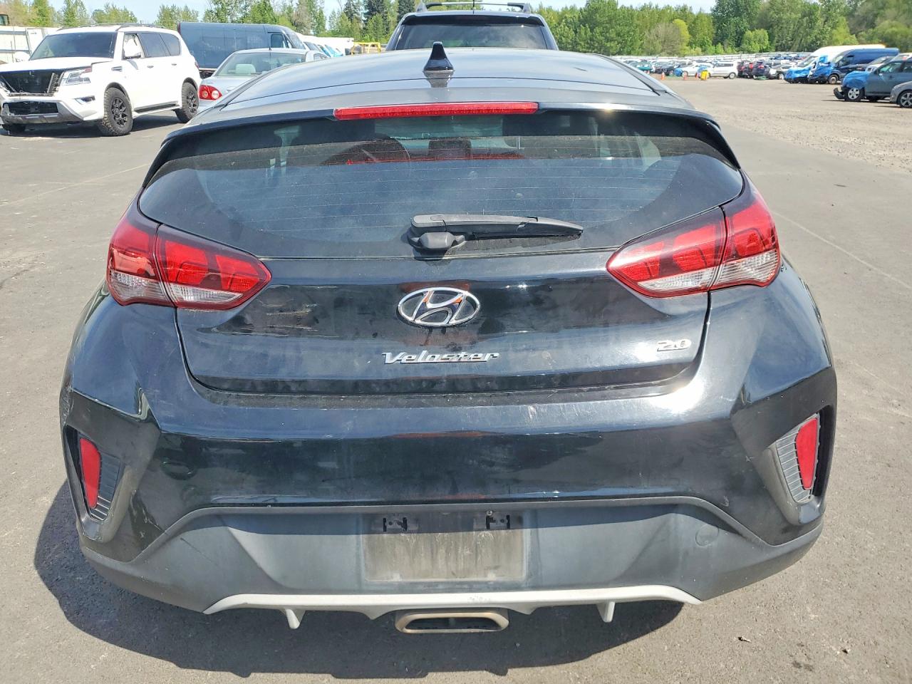 2016 HYUNDAI VELOSTER BASE photo 16