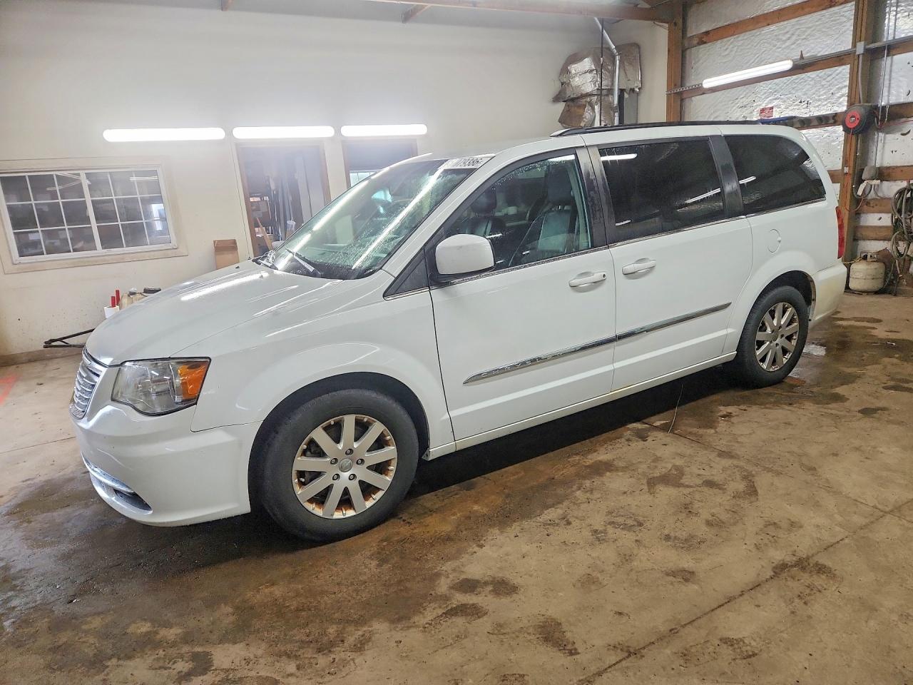 2015 CHRYSLER TOWN & COUNTRY