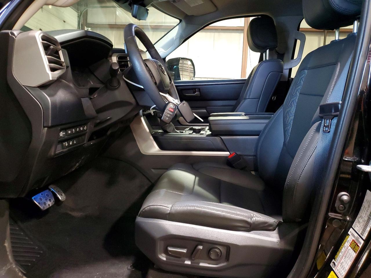 2024 TOYOTA TUNDRA SR5 photo 13