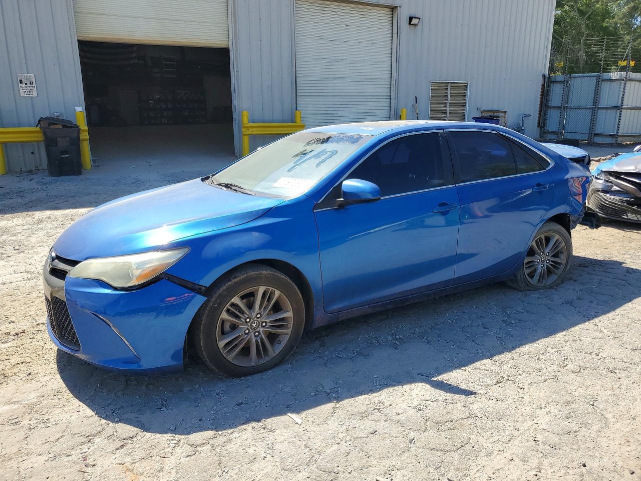 2017 TOYOTA CAMRY