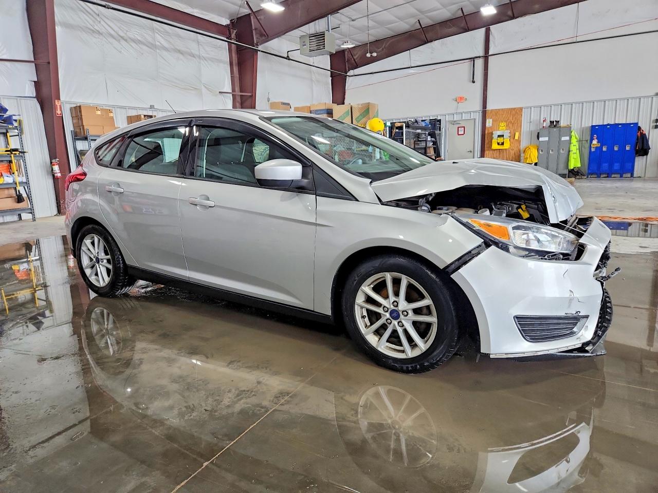 2018 FORD FOCUS SE photo 7