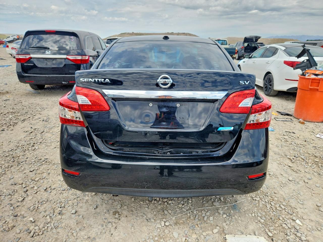 2013 NISSAN SENTRA S photo 16