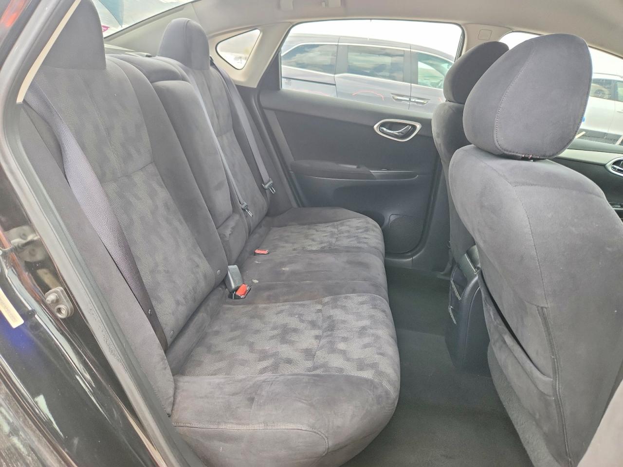 2013 NISSAN SENTRA S photo 28