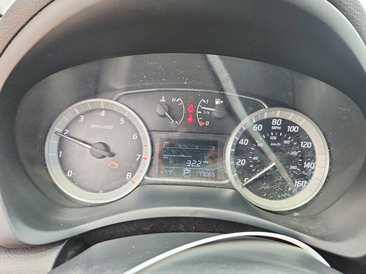 2013 NISSAN SENTRA S photo 25