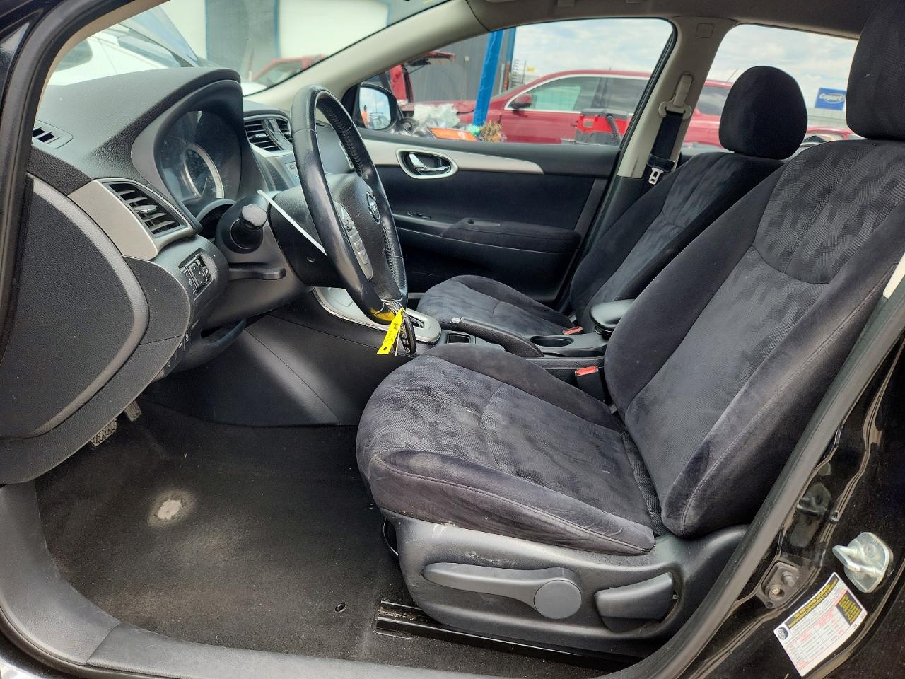 2013 NISSAN SENTRA S photo 19