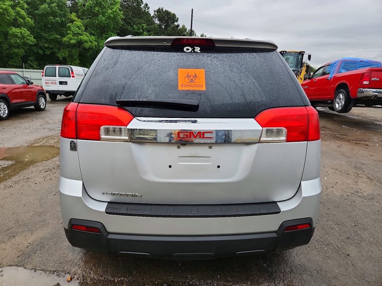 2015 GMC TERRAIN SLT photo 6