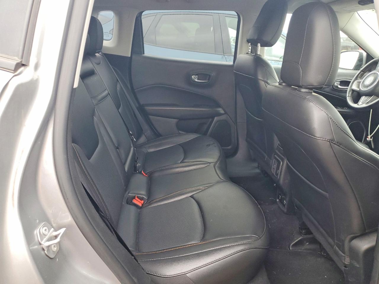 2019 JEEP COMPASS photo 10