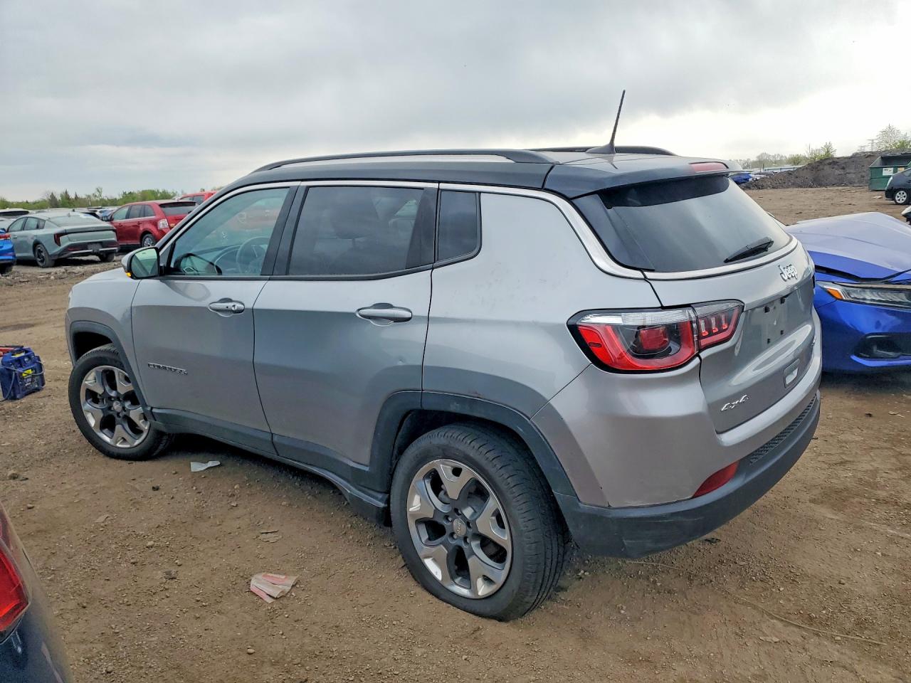 2019 JEEP COMPASS photo 2