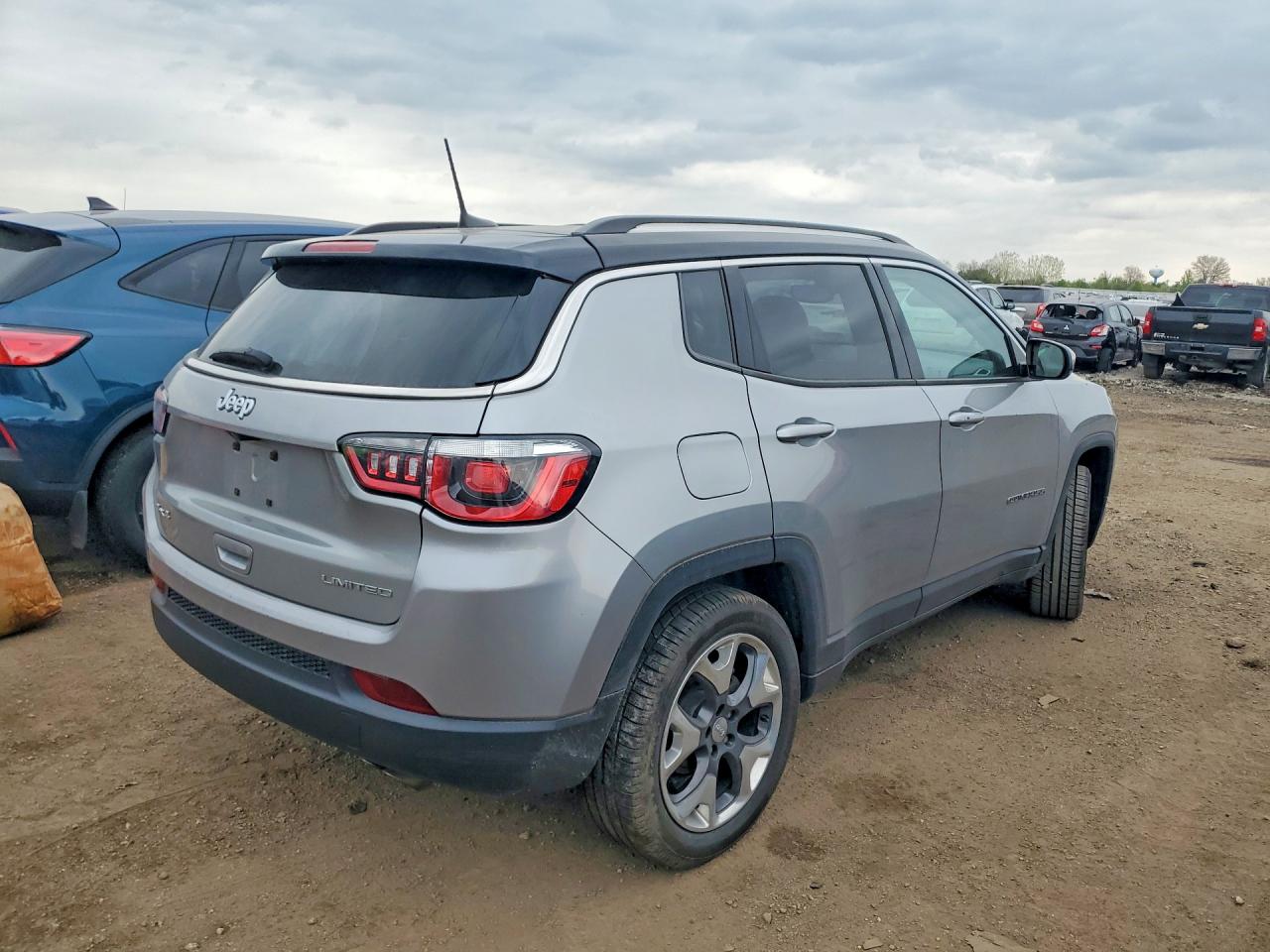 2019 JEEP COMPASS photo 3