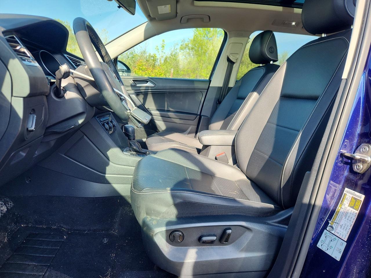 2021 VOLKSWAGEN TIGUAN SE photo 7