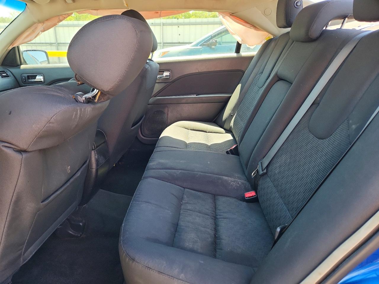2012 FORD FUSION SE photo 19