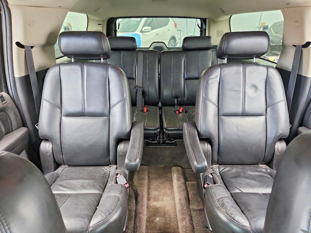 2007 GMC YUKON XL DENALI photo 10