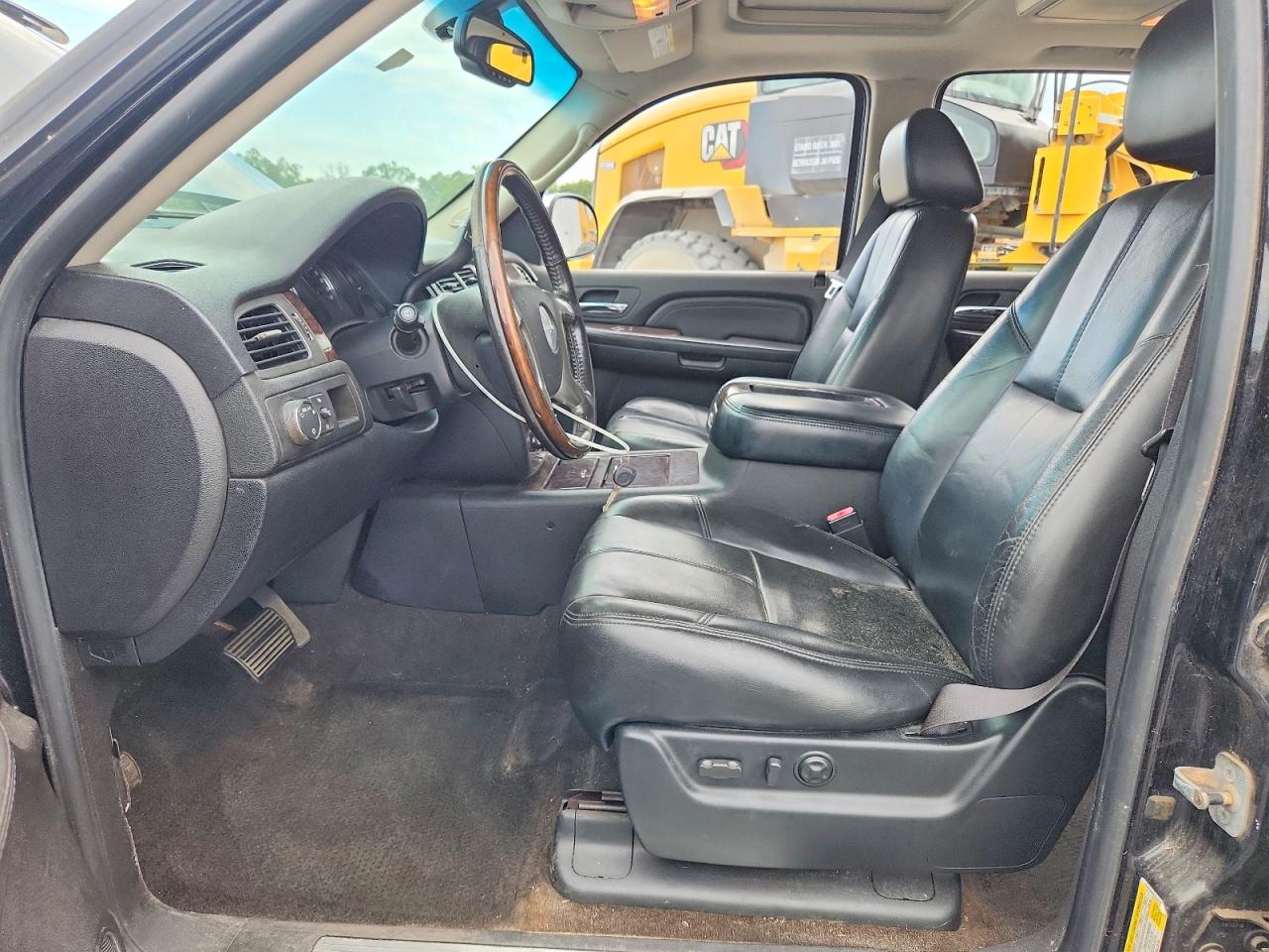2007 GMC YUKON XL DENALI photo 7