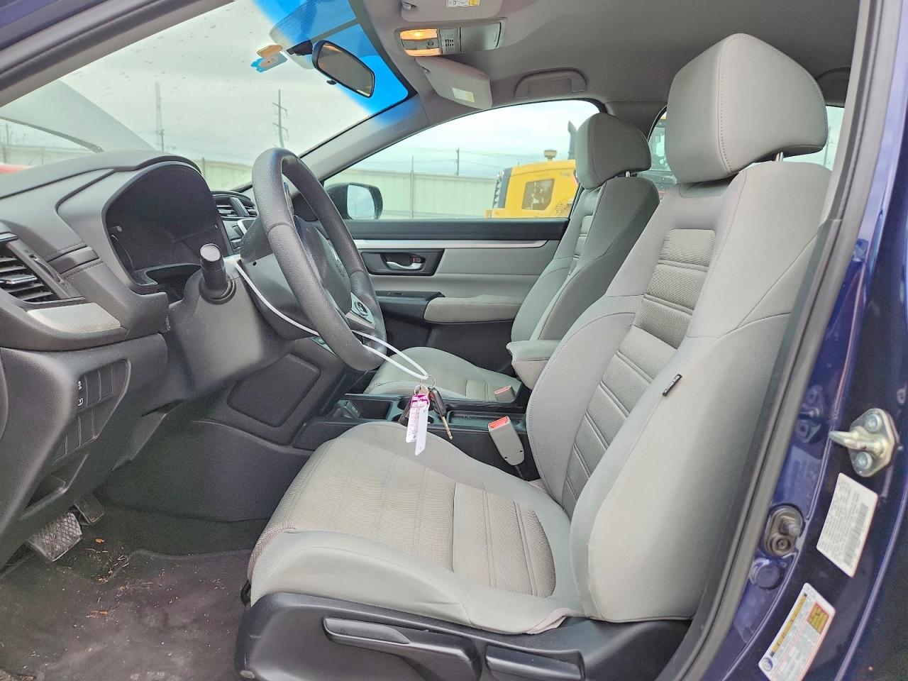 2017 HONDA CR-V LX photo 19