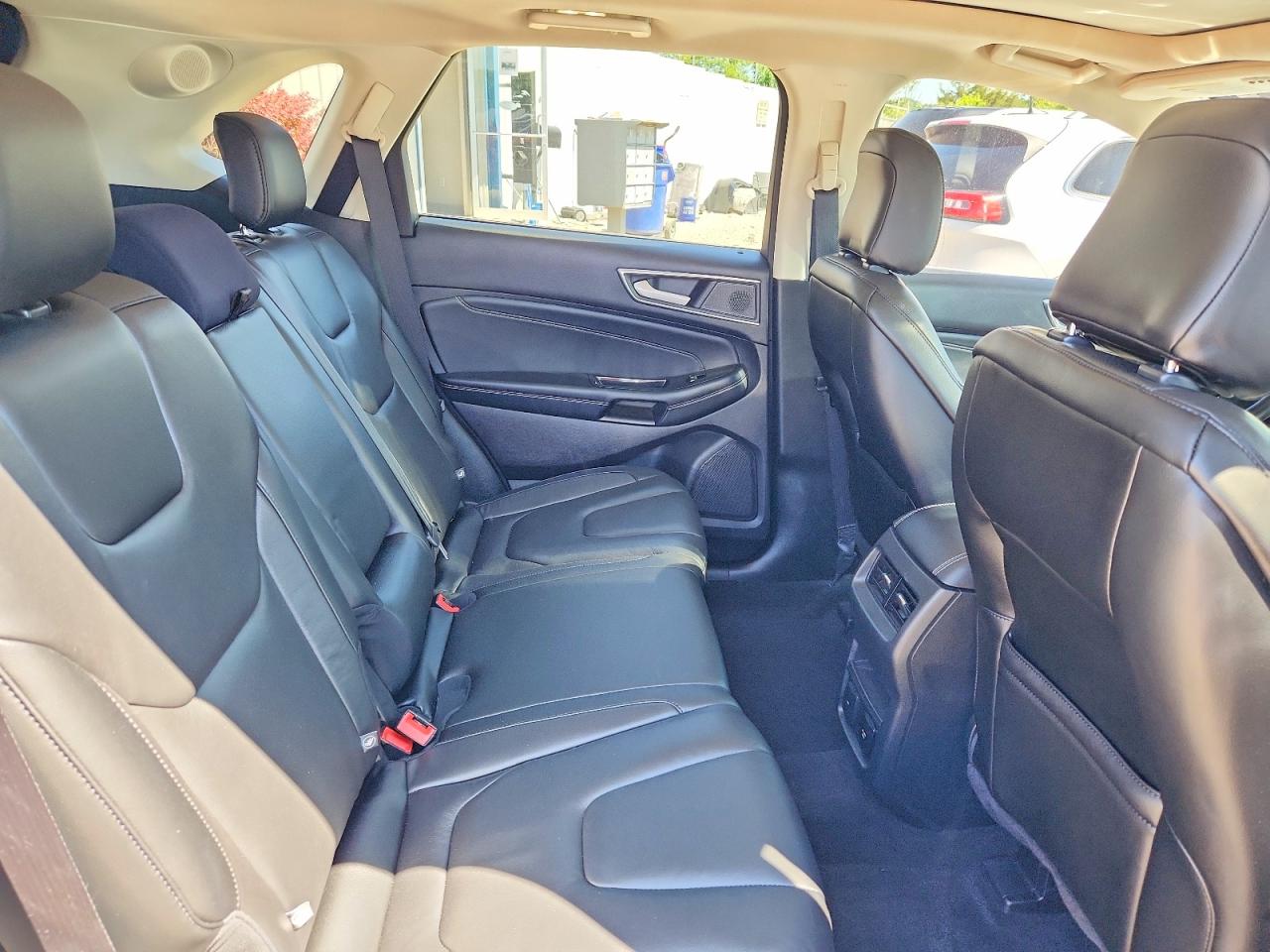 2020 FORD EDGE TITANIUM photo 21