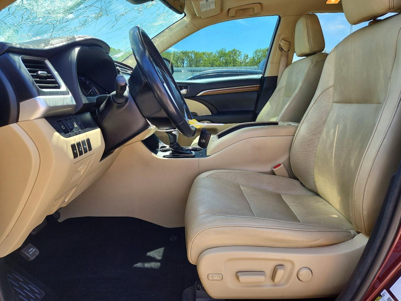 2018 TOYOTA HIGHLANDER LIMITED PLATINUM photo 13