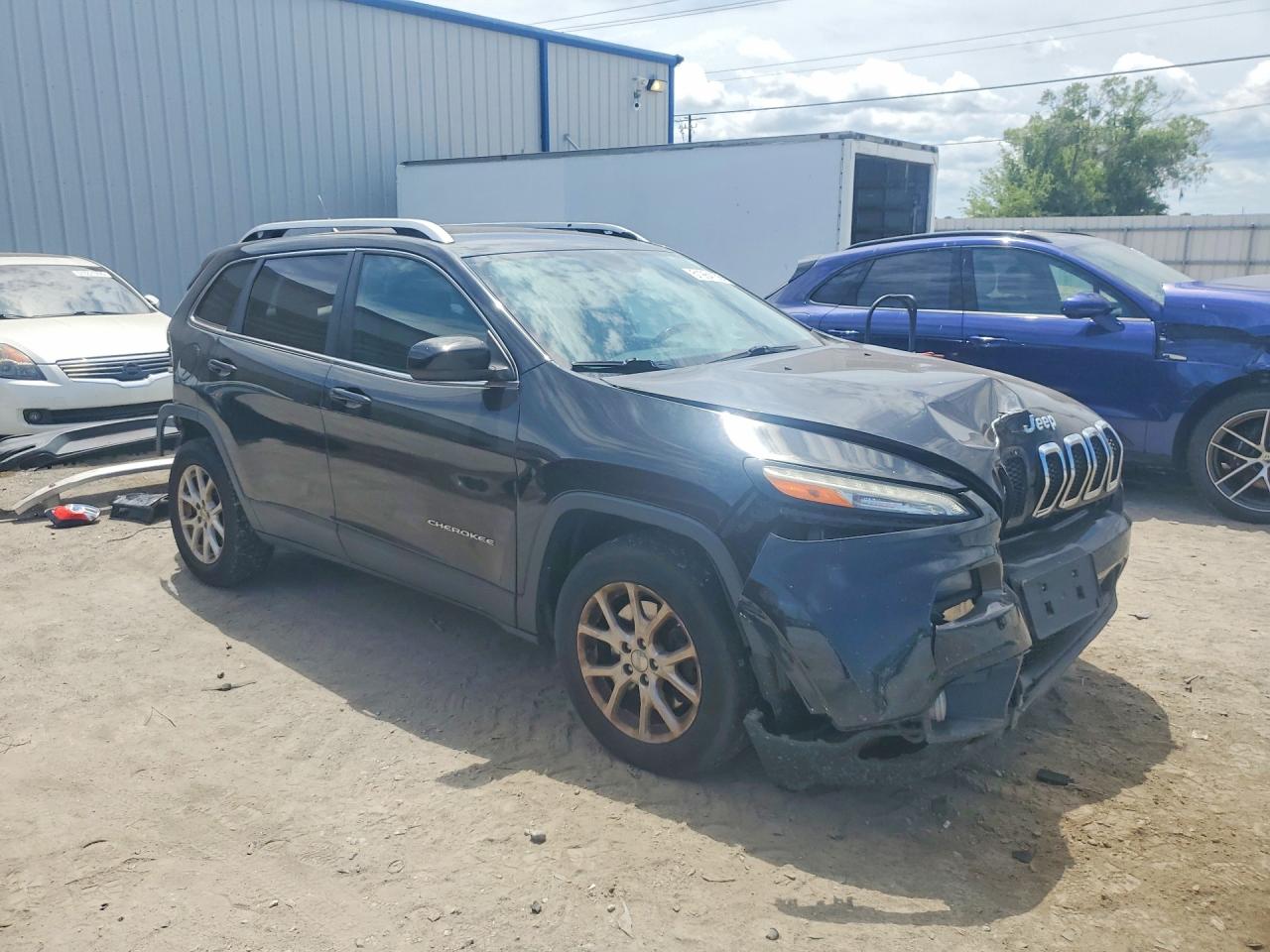 2014 JEEP CHEROKEE LATITUDE photo 10