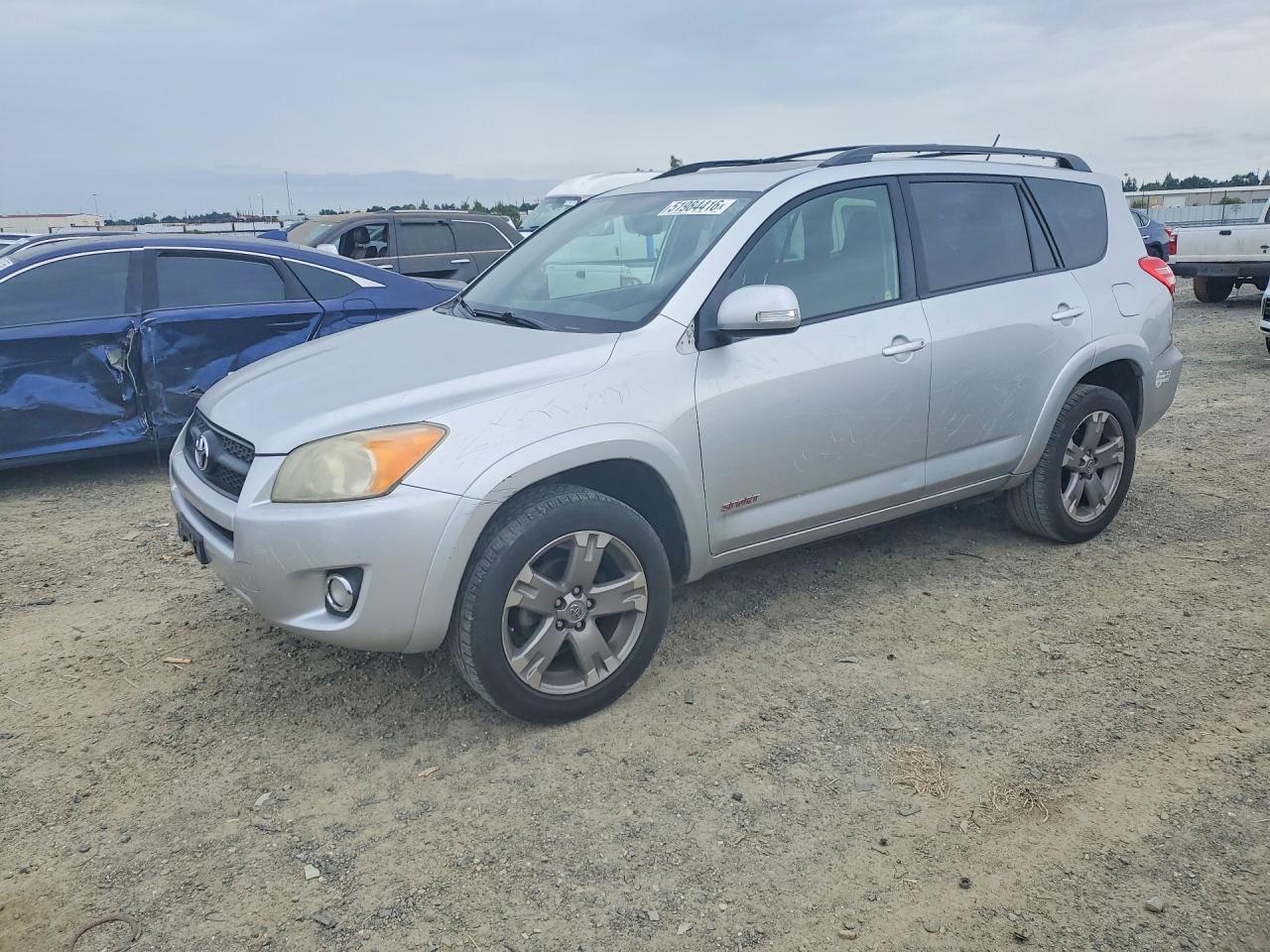 2011 TOYOTA RAV4