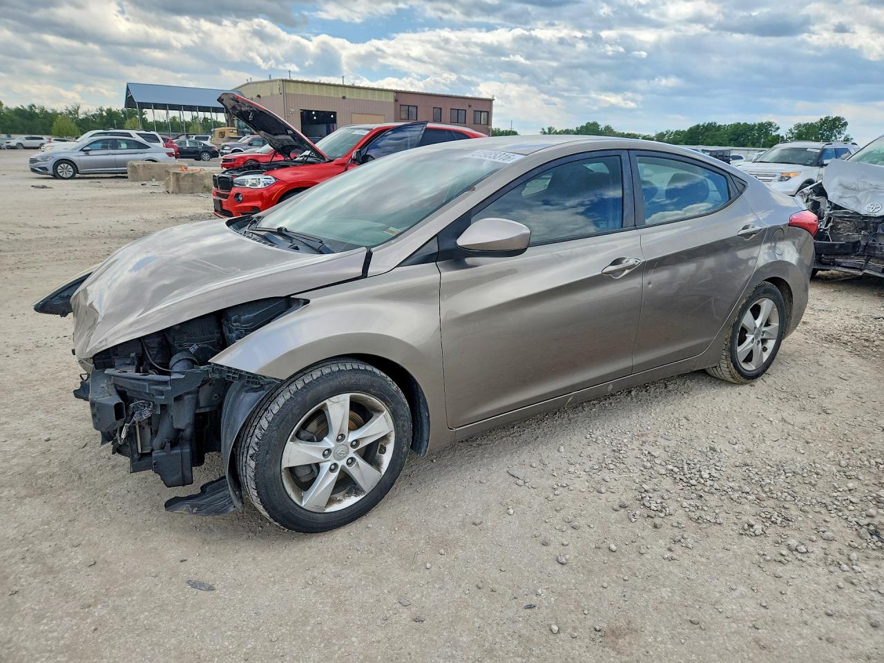 2013 HYUNDAI ELANTRA