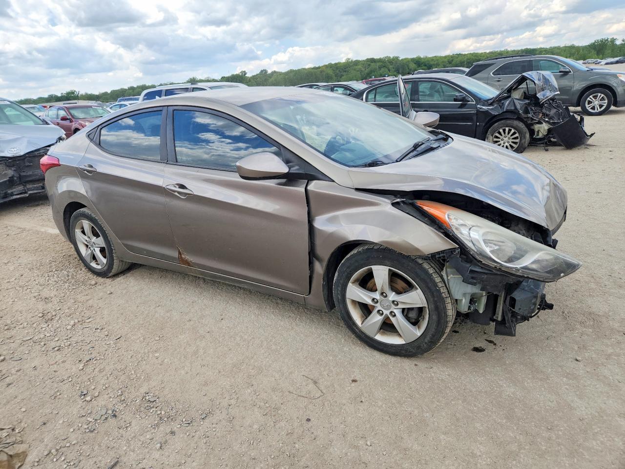 2013 HYUNDAI ELANTRA GLS photo 7