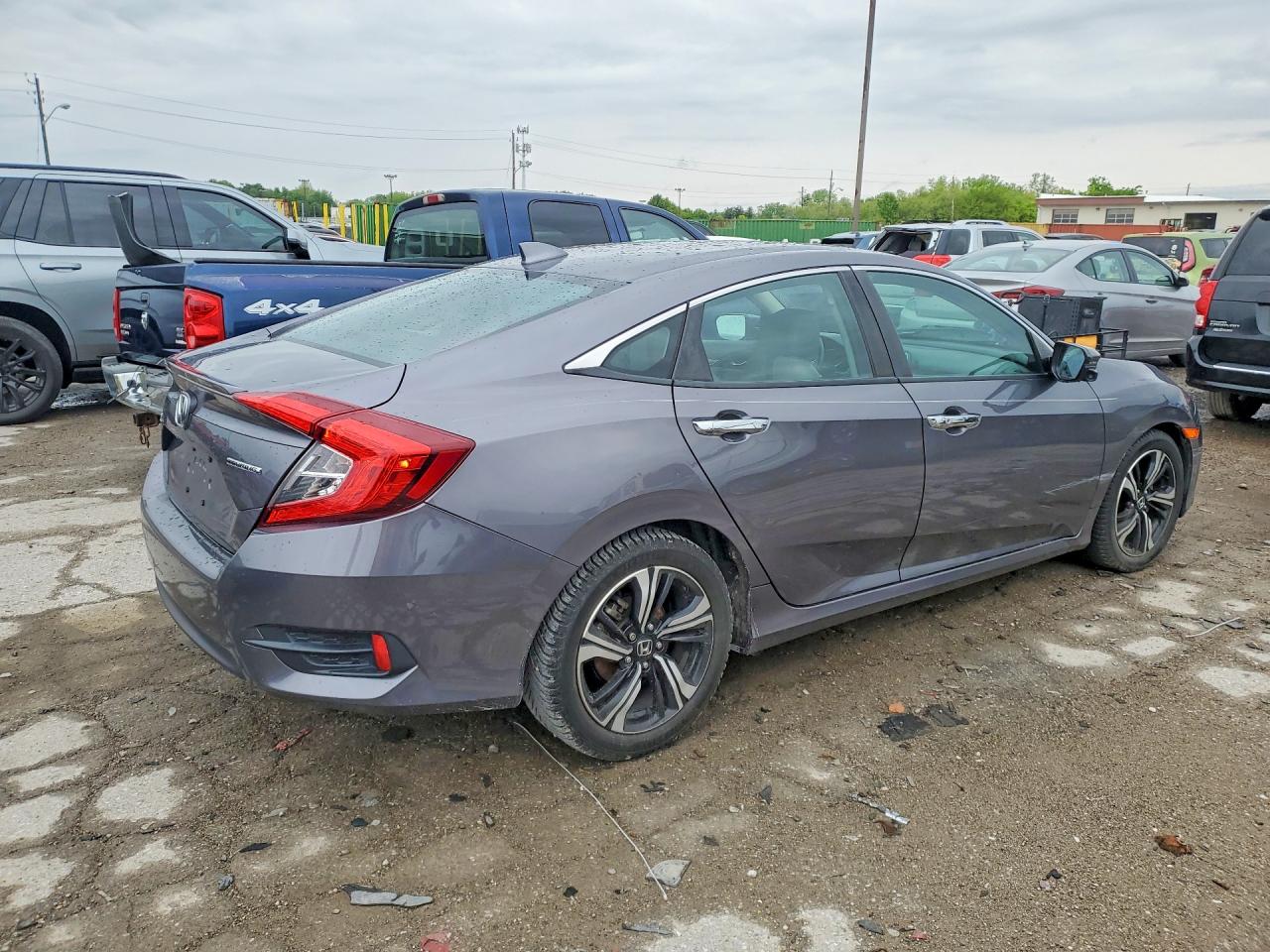 2016 HONDA CIVIC TOURING photo 3