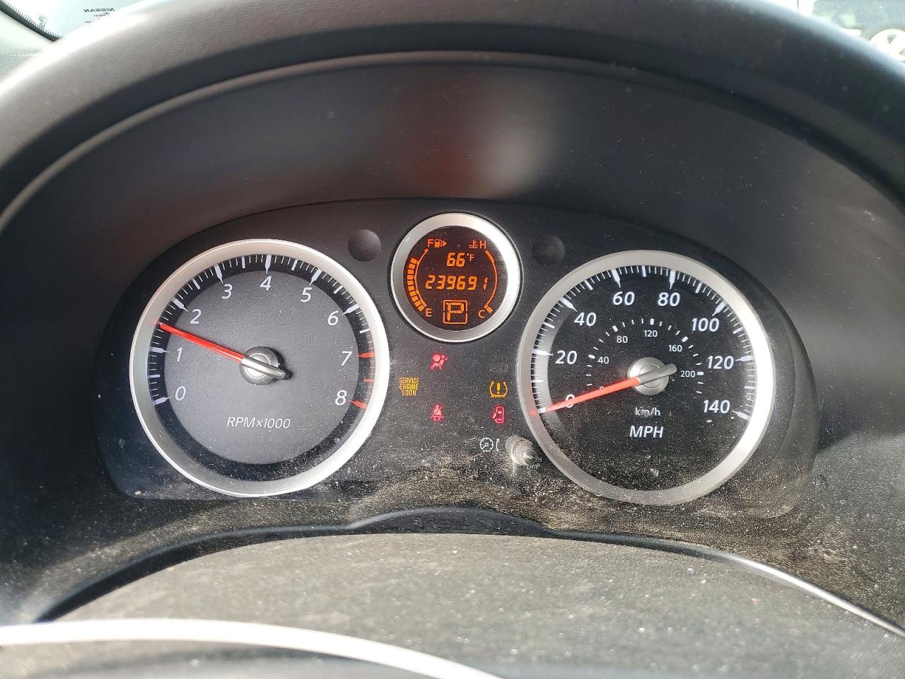 2011 NISSAN SENTRA 2.0 photo 25