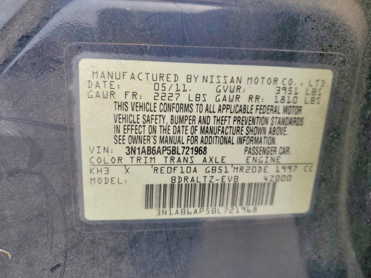 2011 NISSAN SENTRA 2.0 photo 37