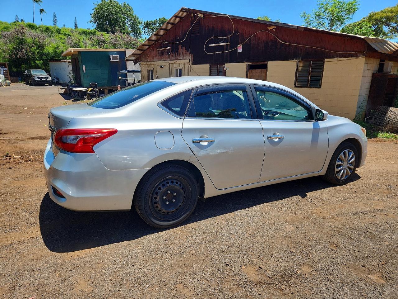 2018 NISSAN SENTRA S photo 5
