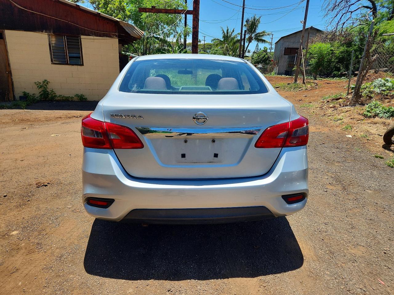 2018 NISSAN SENTRA S photo 11