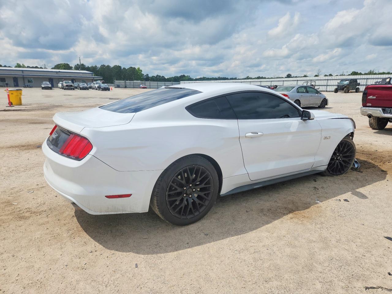 2016 FORD MUSTANG GT photo 5
