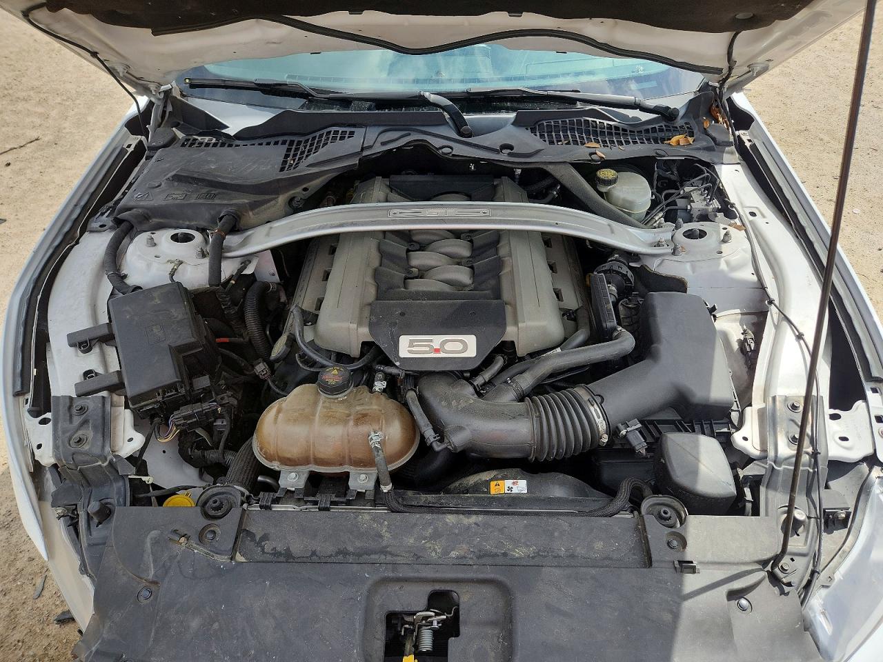 2016 FORD MUSTANG GT photo 21