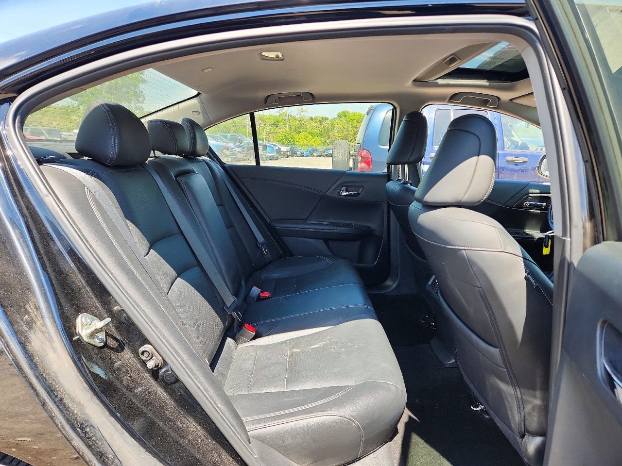 2016 HONDA ACCORD TOURING photo 10