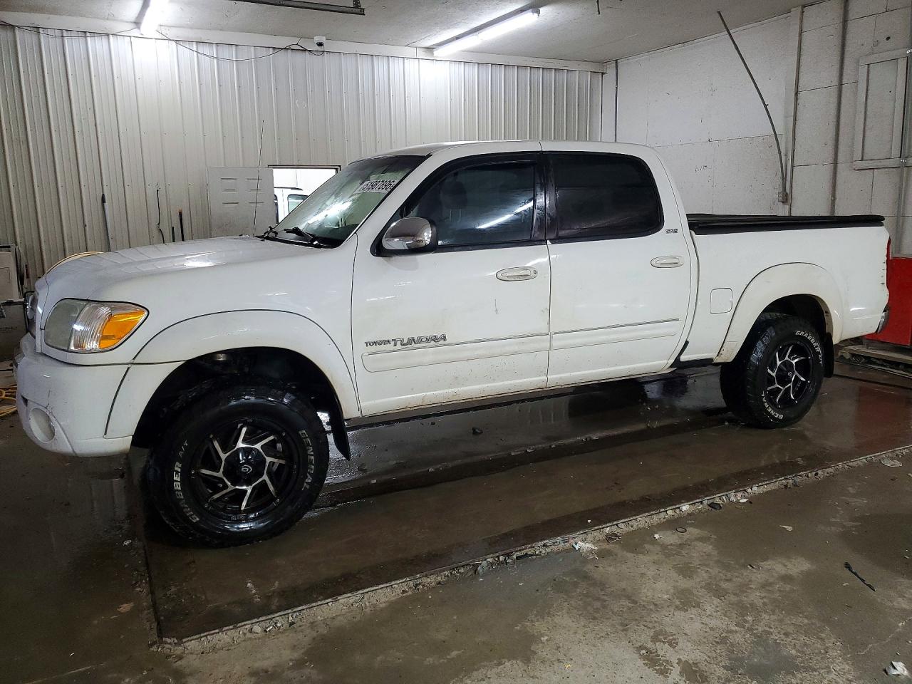 2005 TOYOTA TUNDRA
