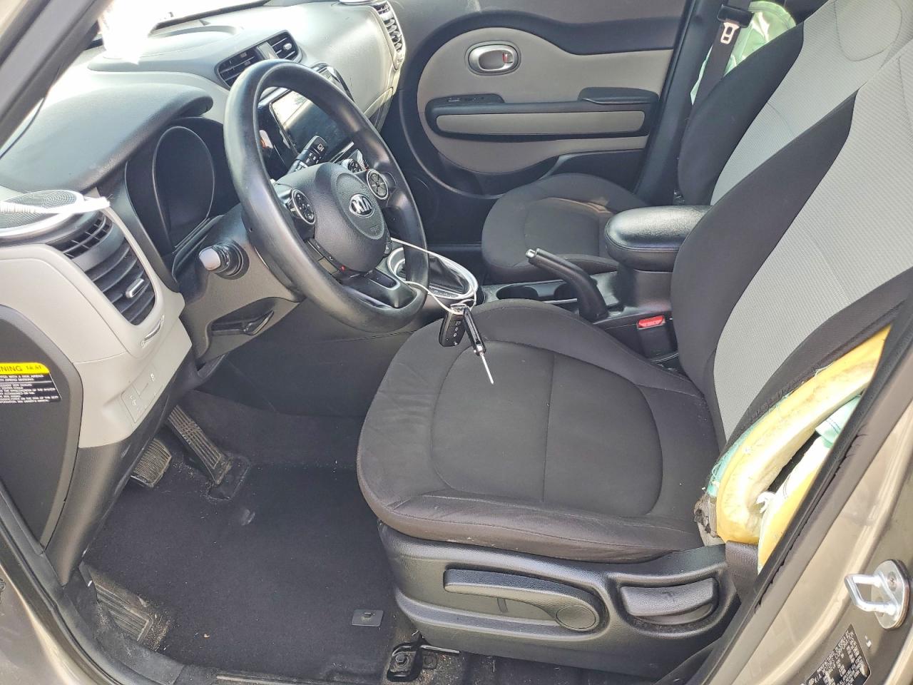 2016 KIA SOUL BASE photo 13