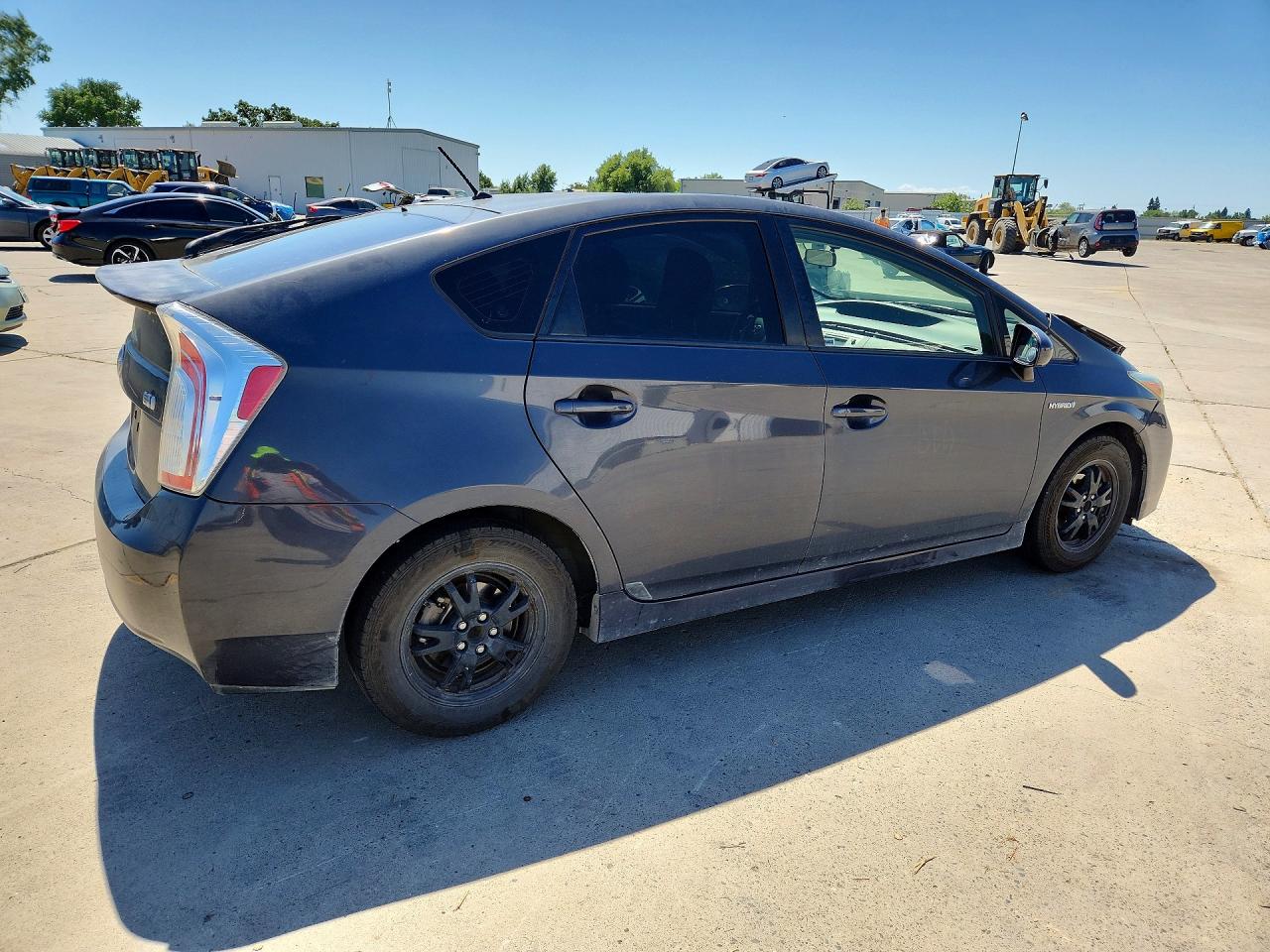 2013 TOYOTA PRIUS TWO photo 7