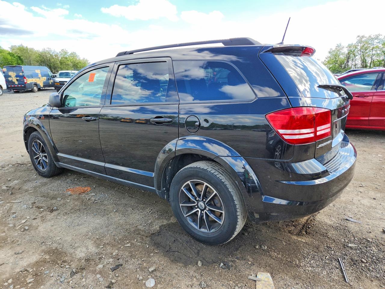 2018 DODGE JOURNEY SE photo 4