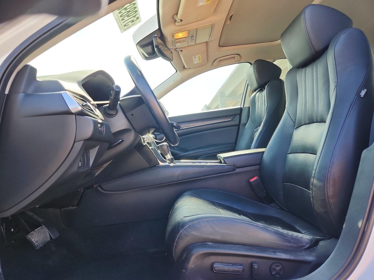 2018 HONDA ACCORD EXL photo 19