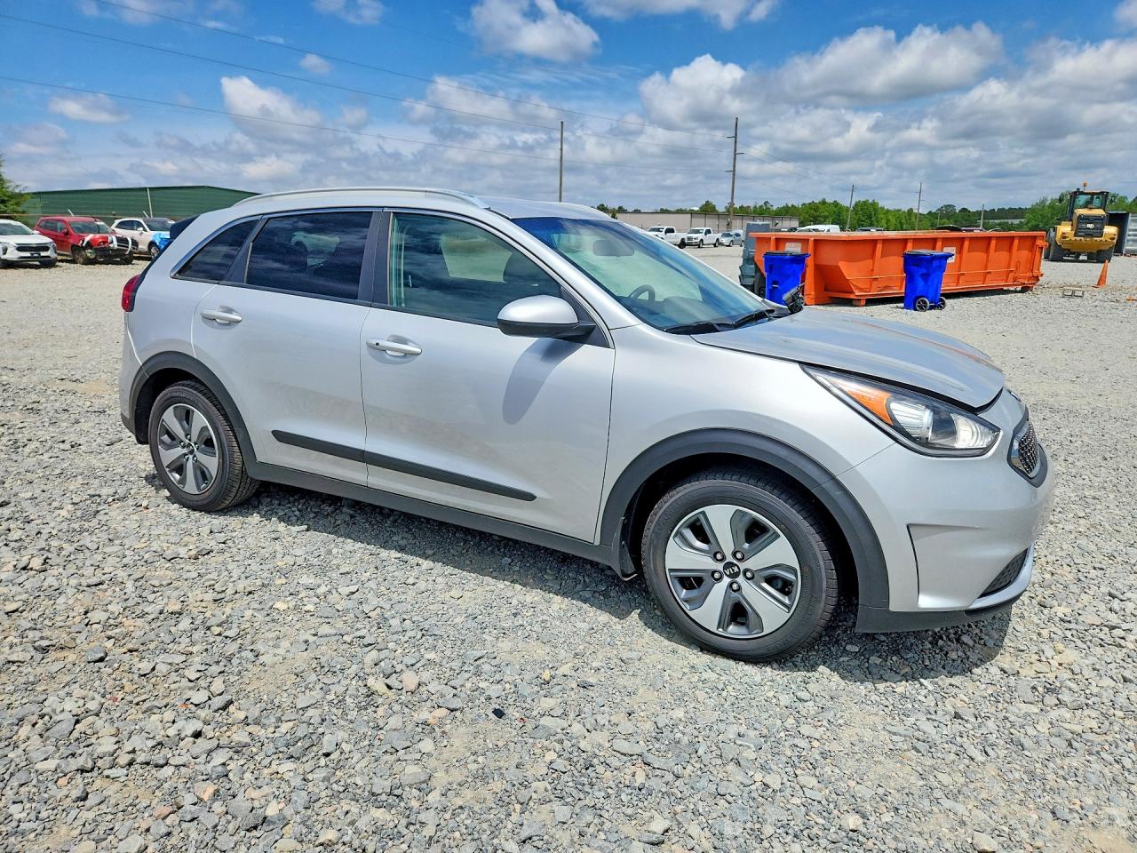2019 KIA NIRO LX photo 4