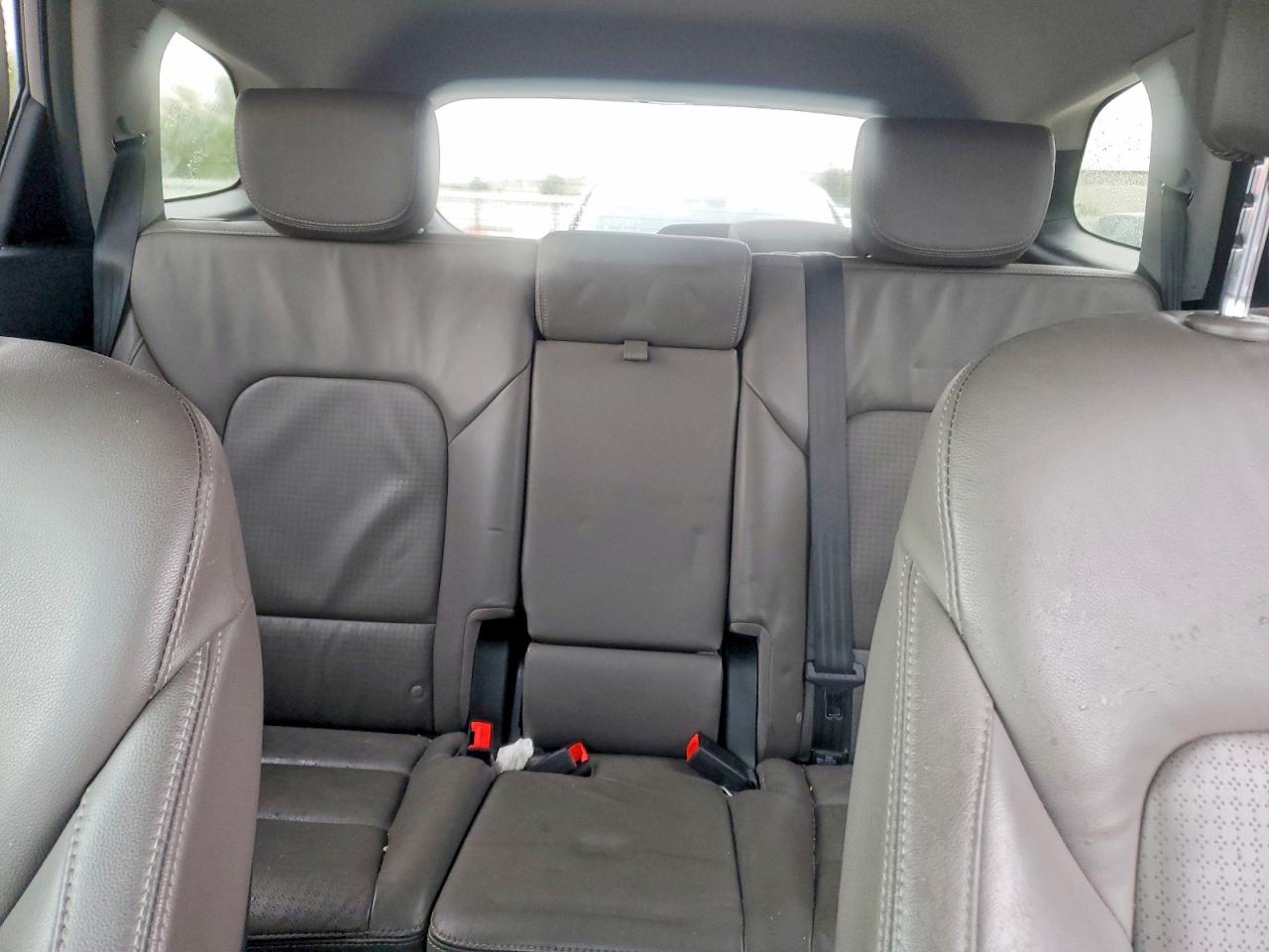 2014 HYUNDAI SANTA FE GLS photo 19