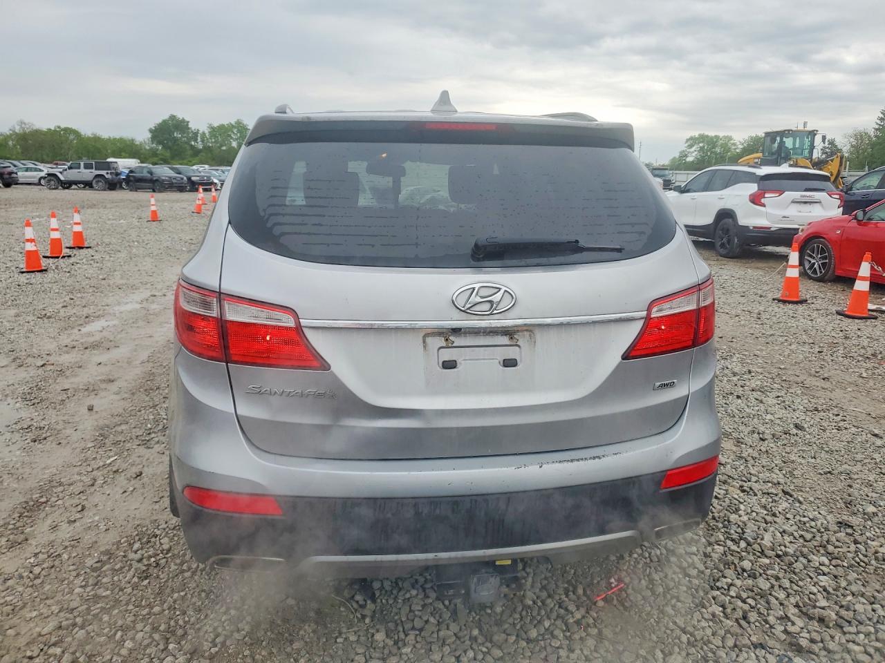 2014 HYUNDAI SANTA FE GLS photo 11