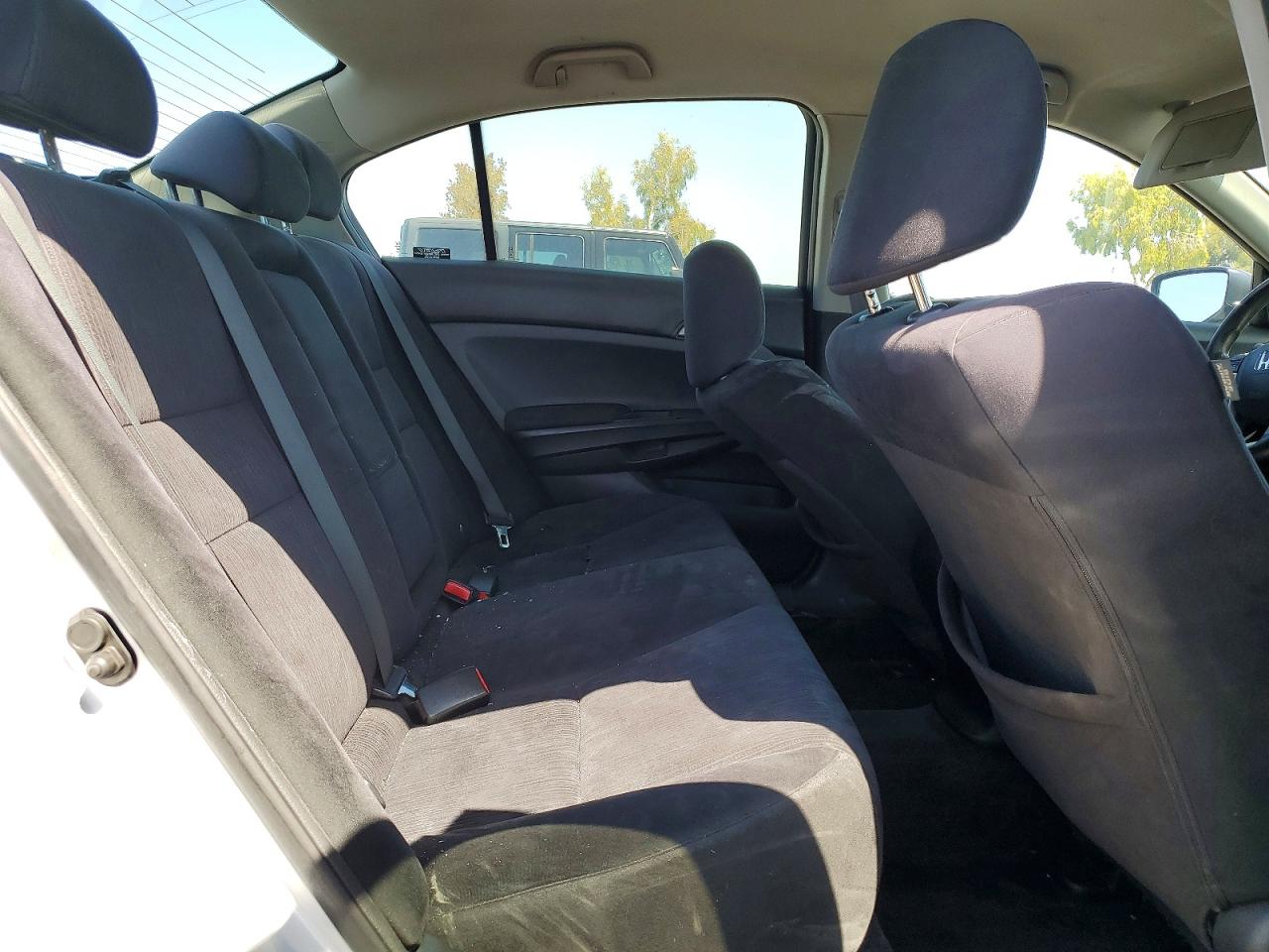 2012 HONDA ACCORD LXP photo 19