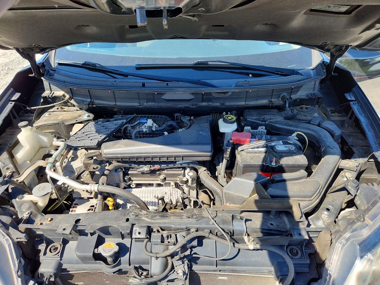 2016 NISSAN ROGUE SV photo 31