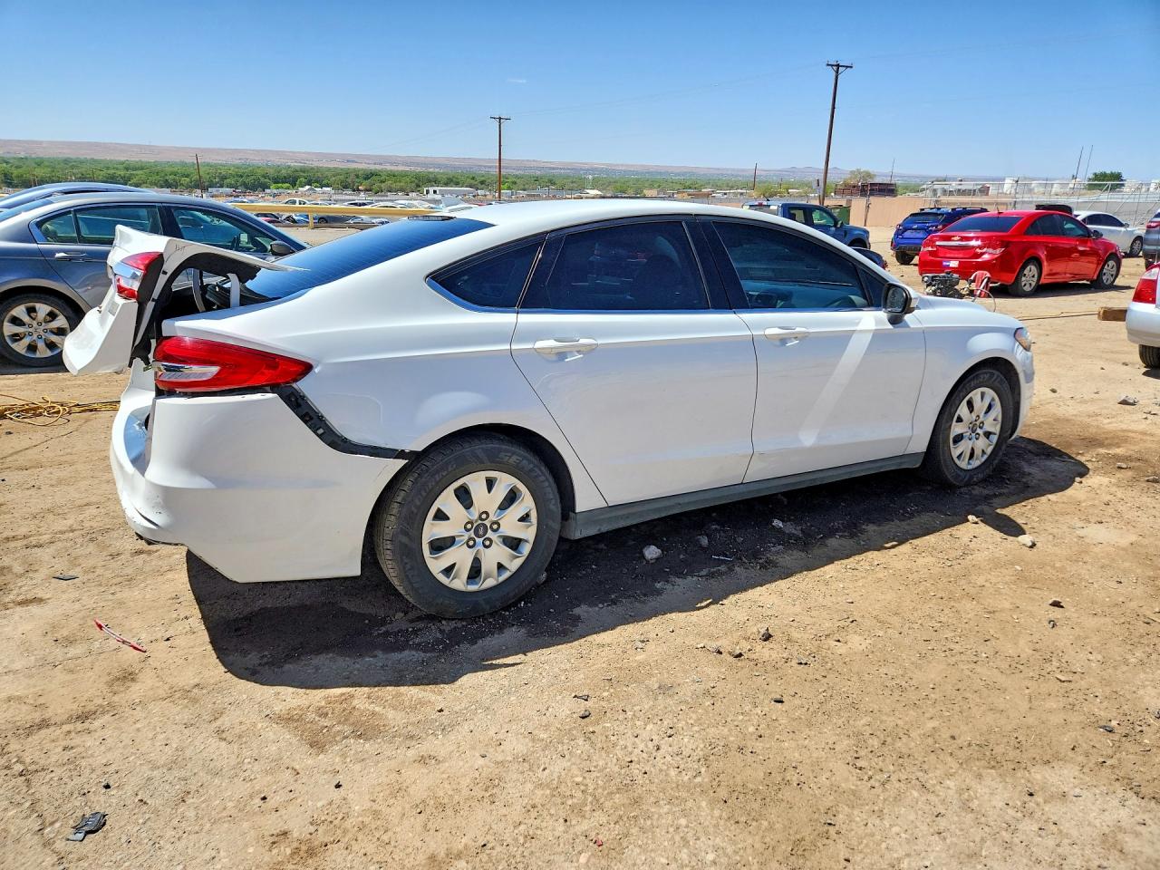 2020 FORD FUSION S photo 7
