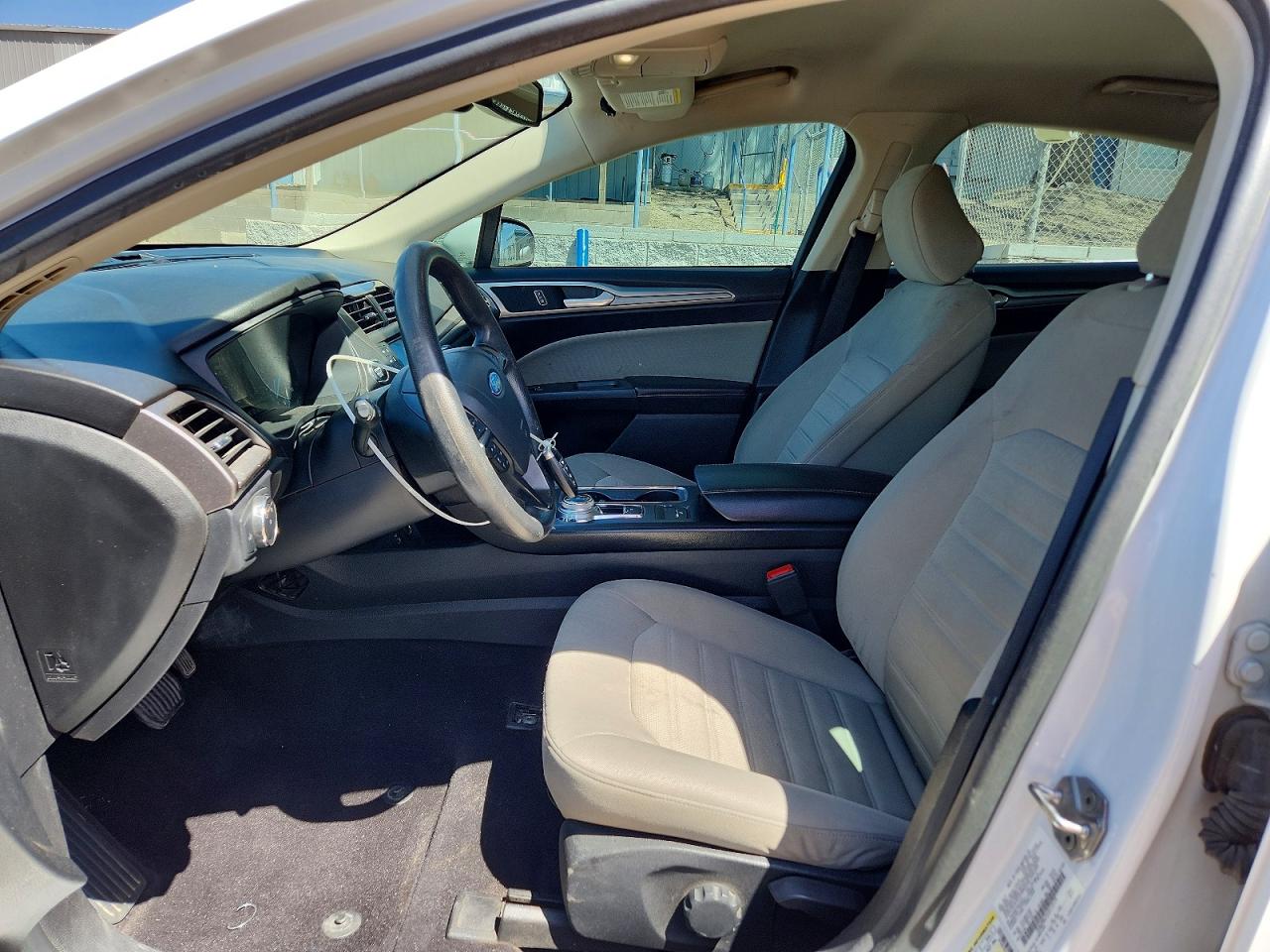 2020 FORD FUSION S photo 19