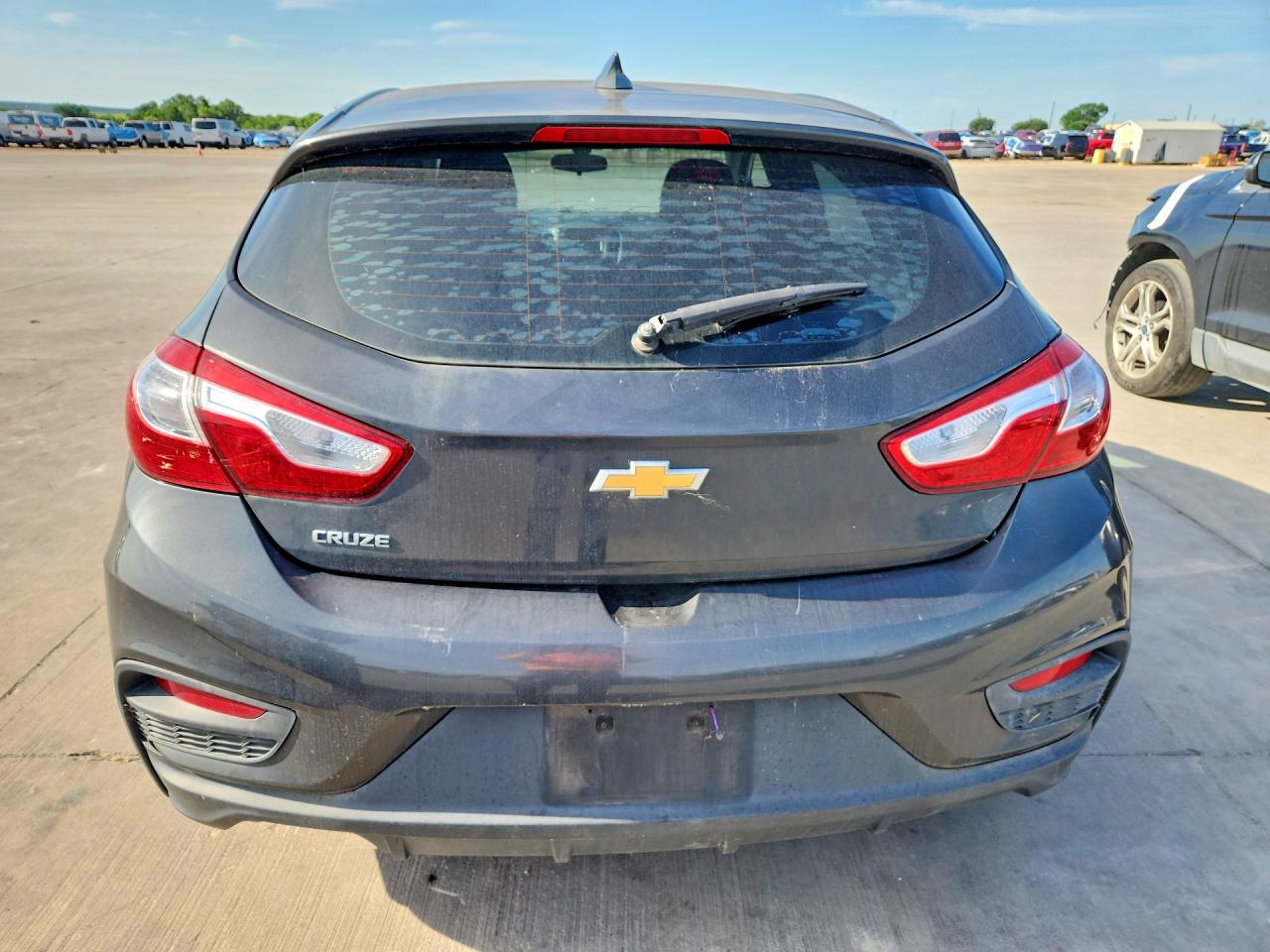 2017 CHEVROLET CRUZE LT photo 6