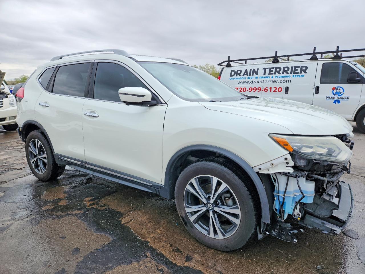 2017 NISSAN ROGUE SL photo 10